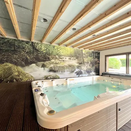 Aux Hirondelles Holiday home *